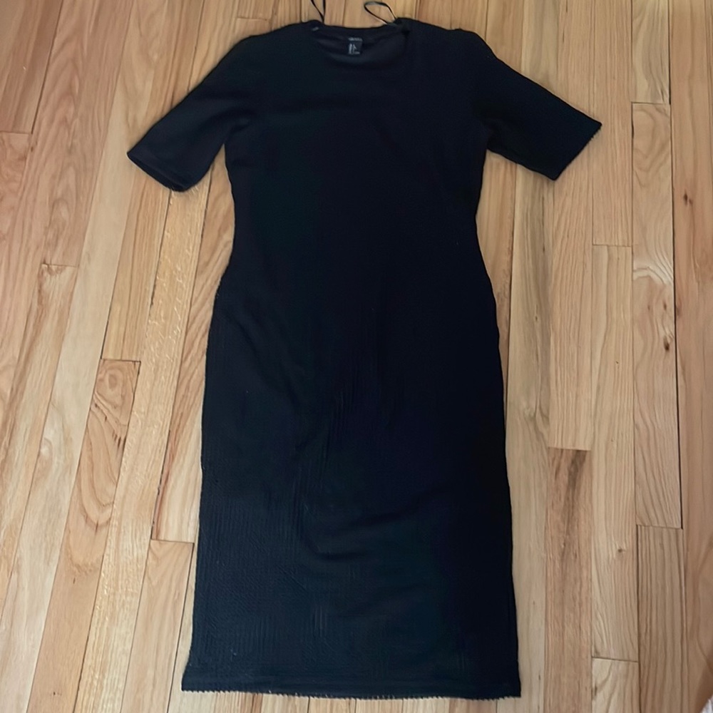 Forever 21 black dress